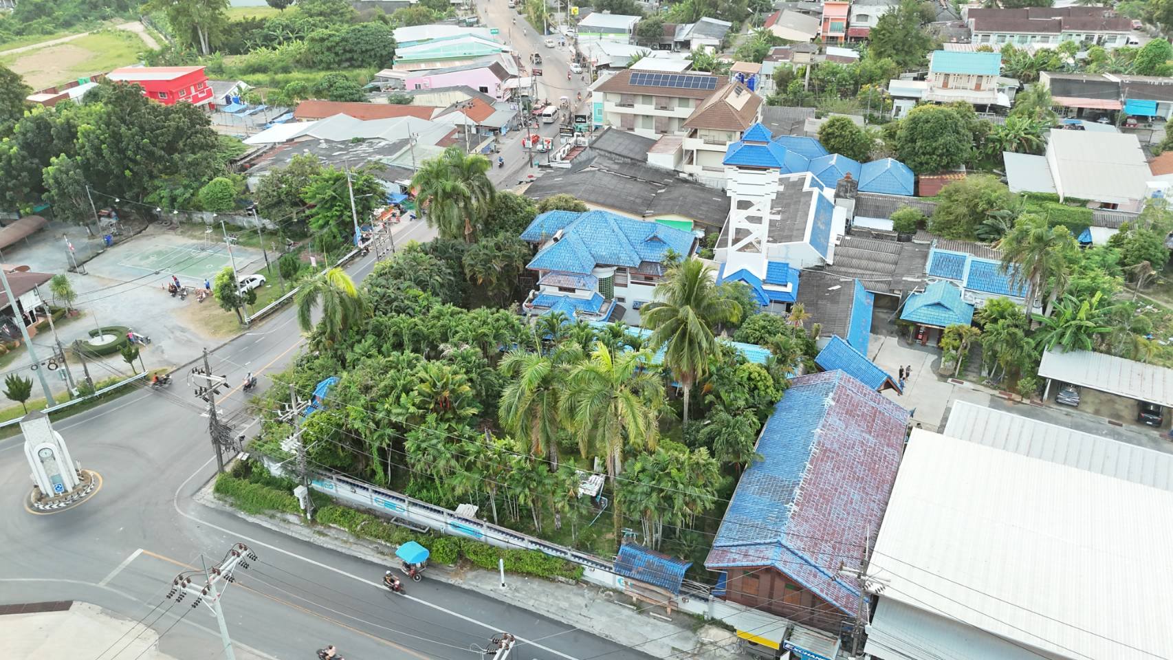 416 Land on Siray Island