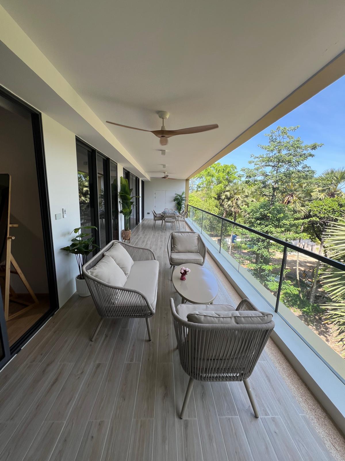2618 Laguna Beachside