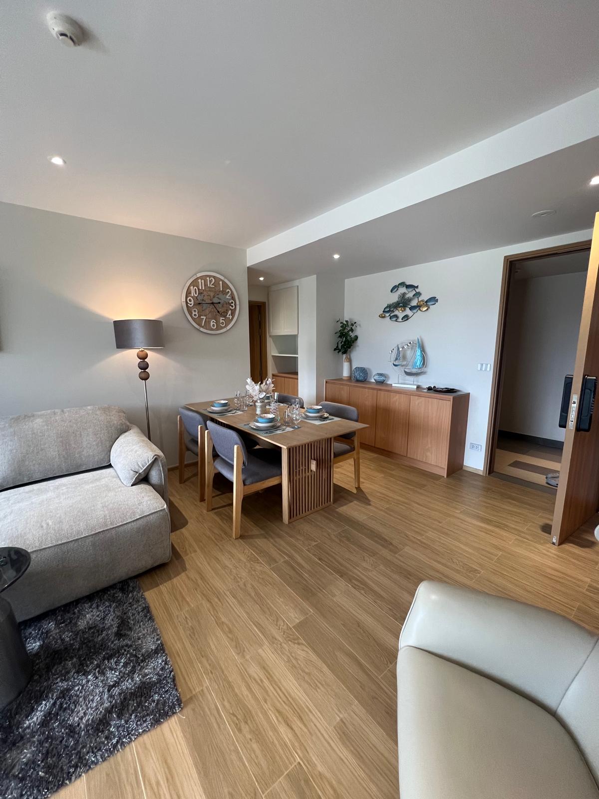 2618 Laguna Beachside