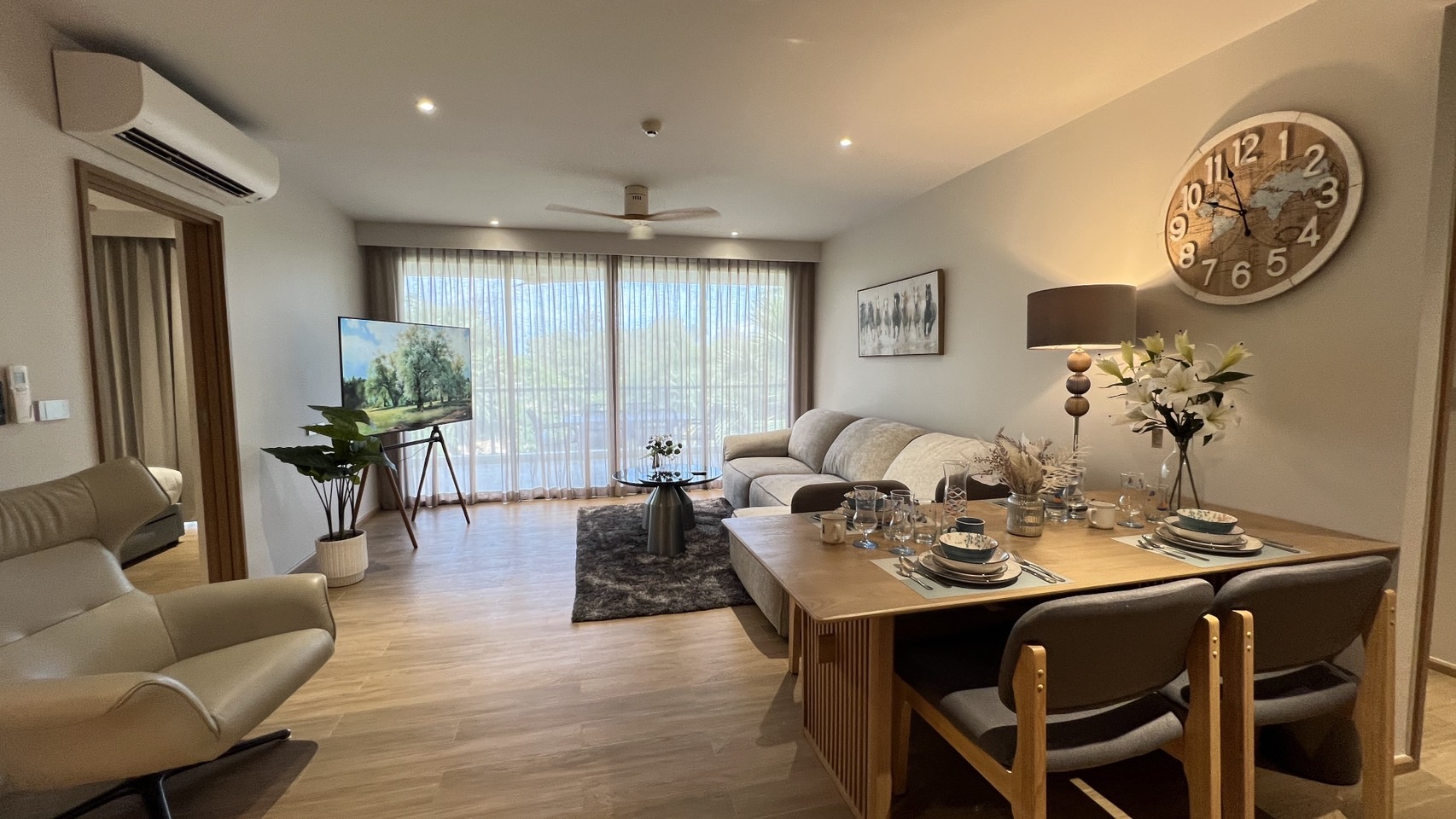 3794 Laguna Beachside